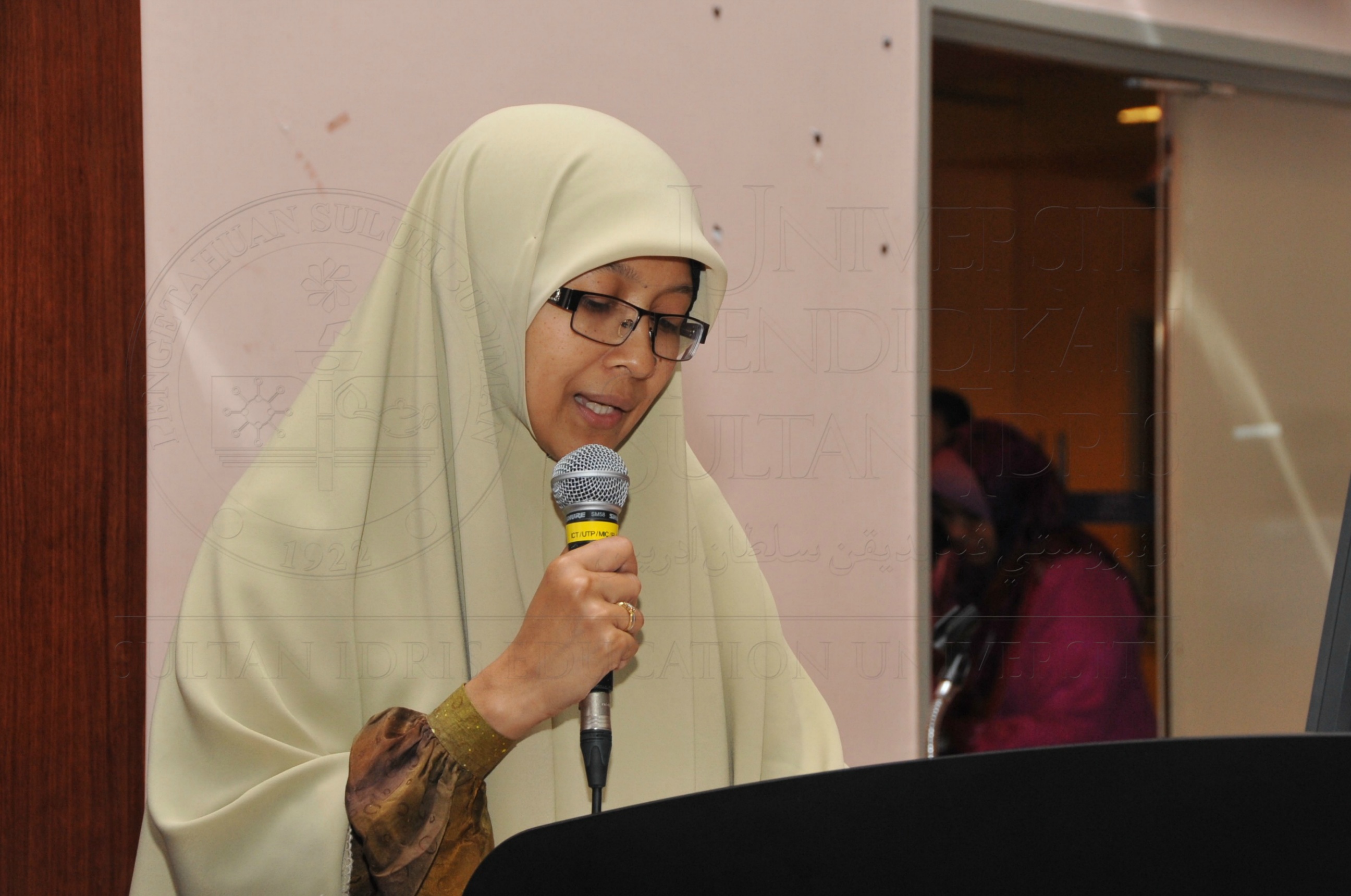 PRO15 148 FIQH HAS 5994